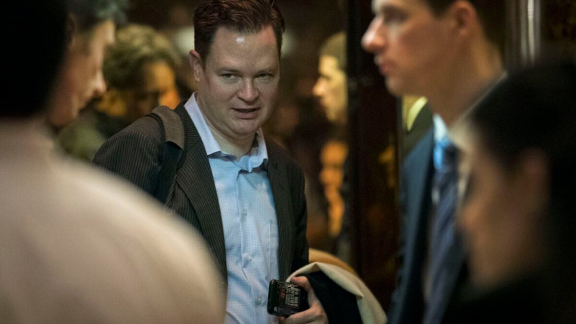 The CDC's Nightmare Interim Director Is a Peter Thiel Pal