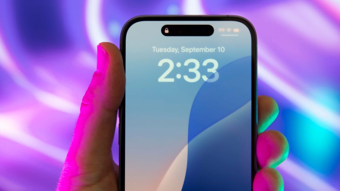 Apple&apos;s iPhone 16