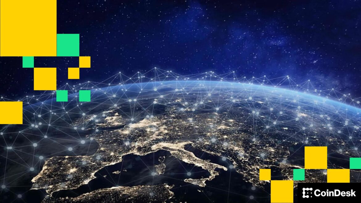 Data center (Taylor Vick/Unsplash)