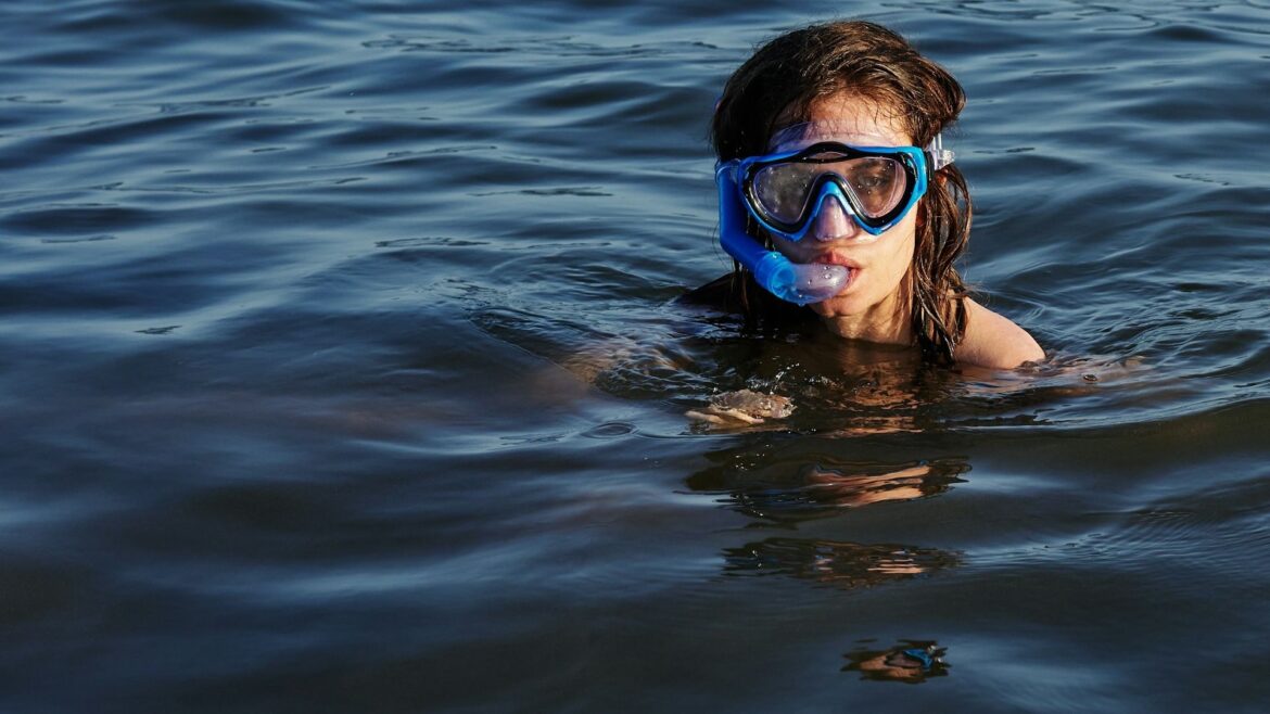 BTC Treads Water, Gold Extends Gain as U.S. Jobs Data Looms: Crypto Daybook Americas