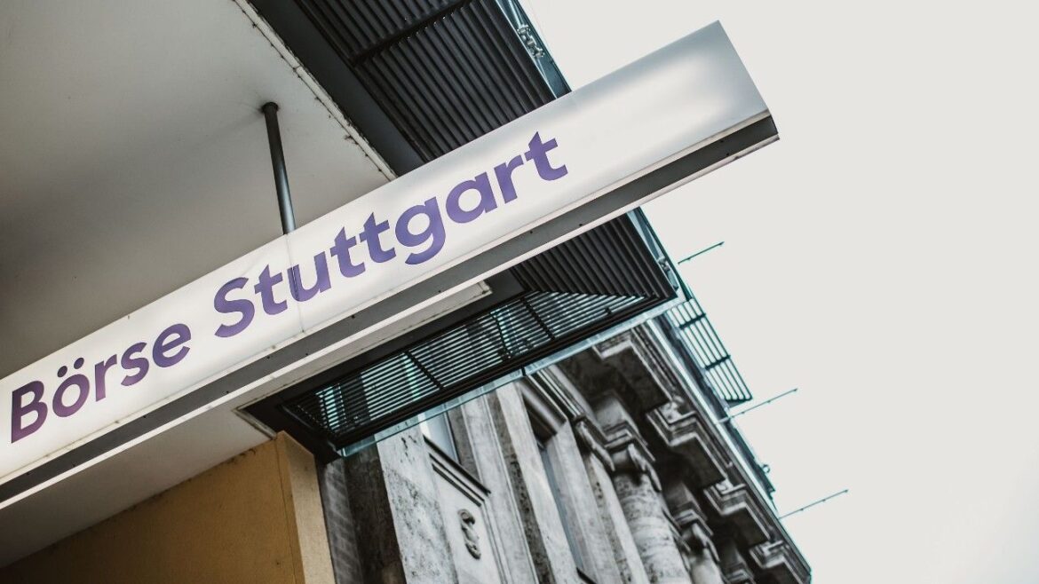Boerse Stuttgart Unveils Seturion, a Pan-European Settlement Platform for Tokenized RedStone Oracles co-founders Jakub Wojciechowski and Marcin Kazmierczak (RedStone)