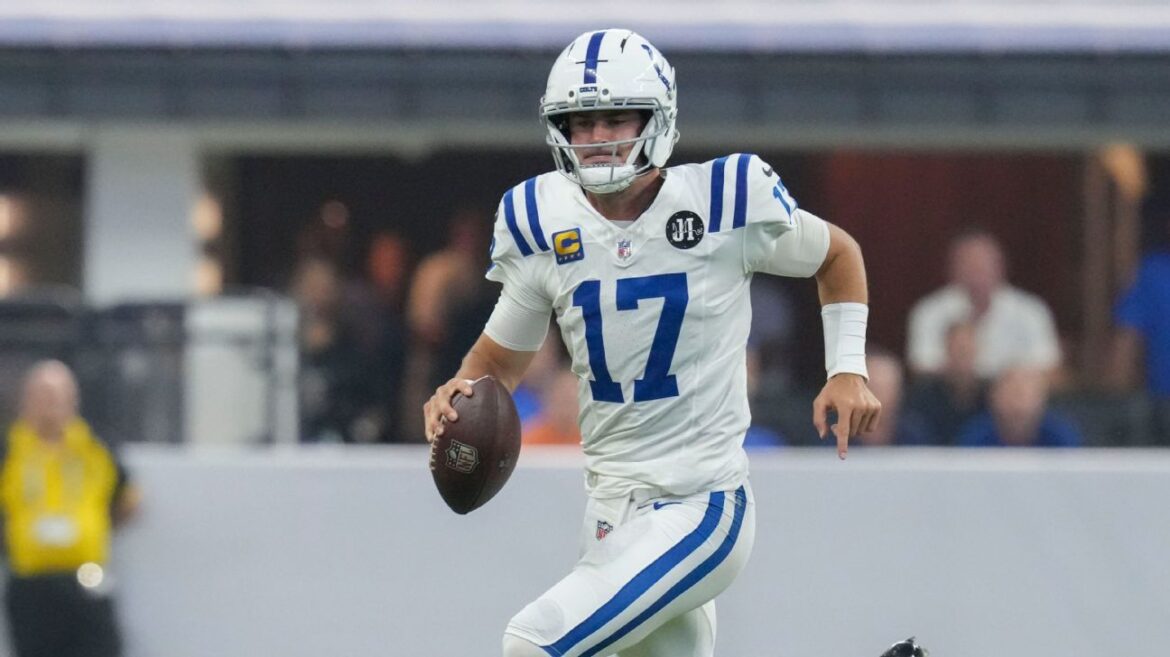 Fantasy football free agent pickups: Daniel Jones among top options to replace injured QBs
