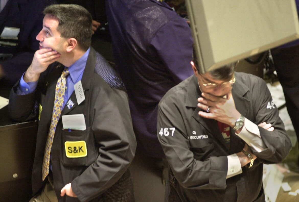 Moving Higher as Fed Likely to Focus on Growth, Not Inflation