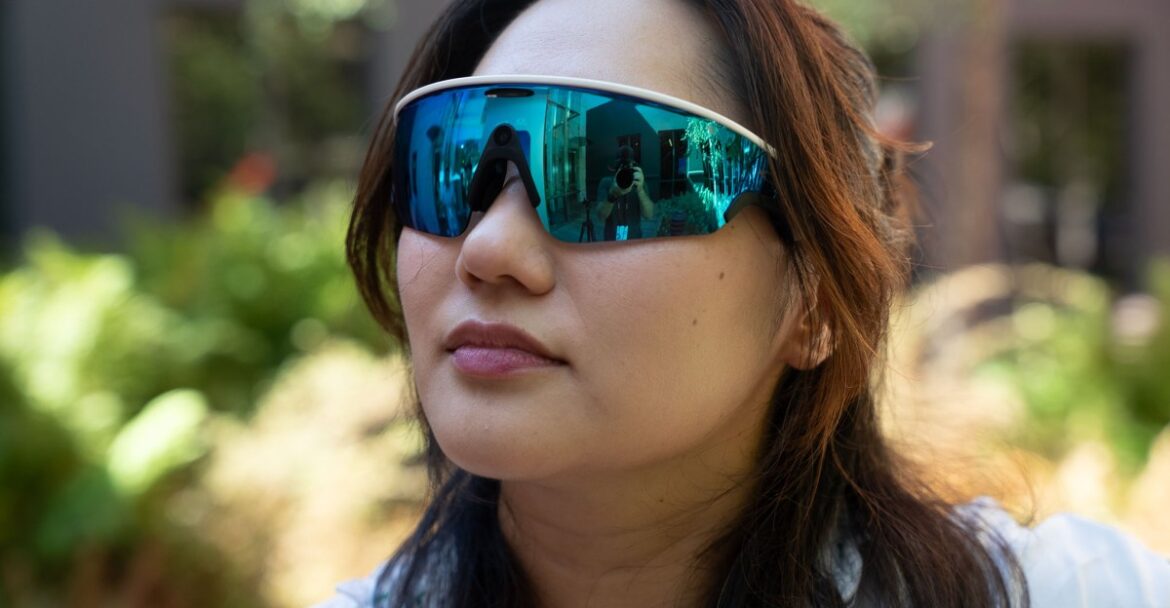 Oakley Meta Vanguard hands-on: what athletes actually want Oakley Meta Vanguard hands-on: what athletes actually want