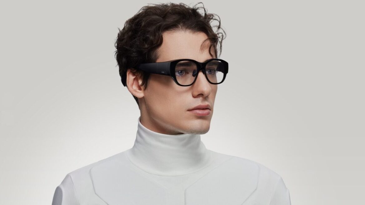 These 1080p Smart Glasses Can Be Controlled With a Touch-Sensitive Ring