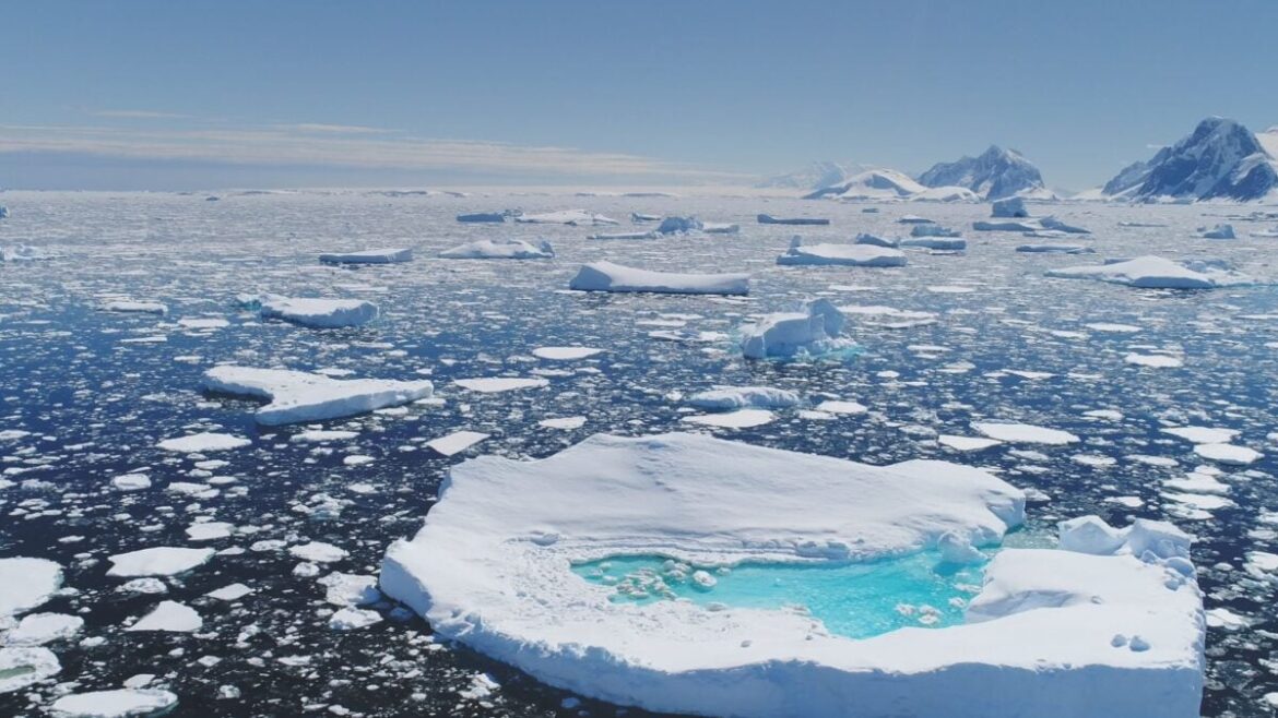These Climate Hacks to Save the Poles Could Totally Backfire These Climate Hacks to Save the Poles Could Totally Backfire