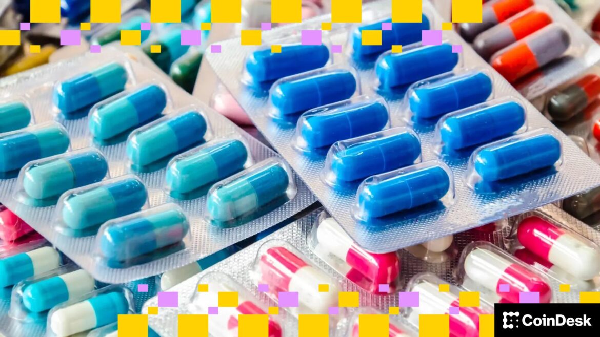 Trump Tariffs, U.S. GDP Rattle Markets, ETFs Bleed $500M: Crypto Daybook Americas