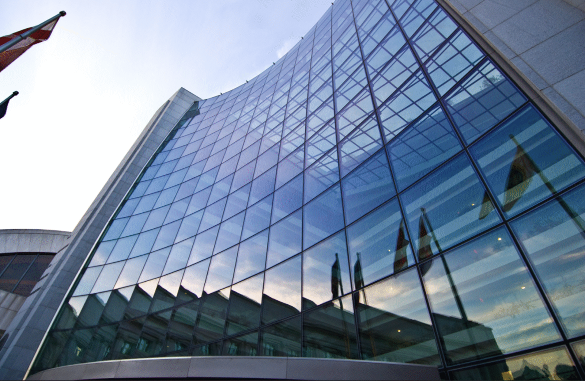 XRP and DOGE Spot ETF Approvals Almost Certain After Key SEC Rule Change