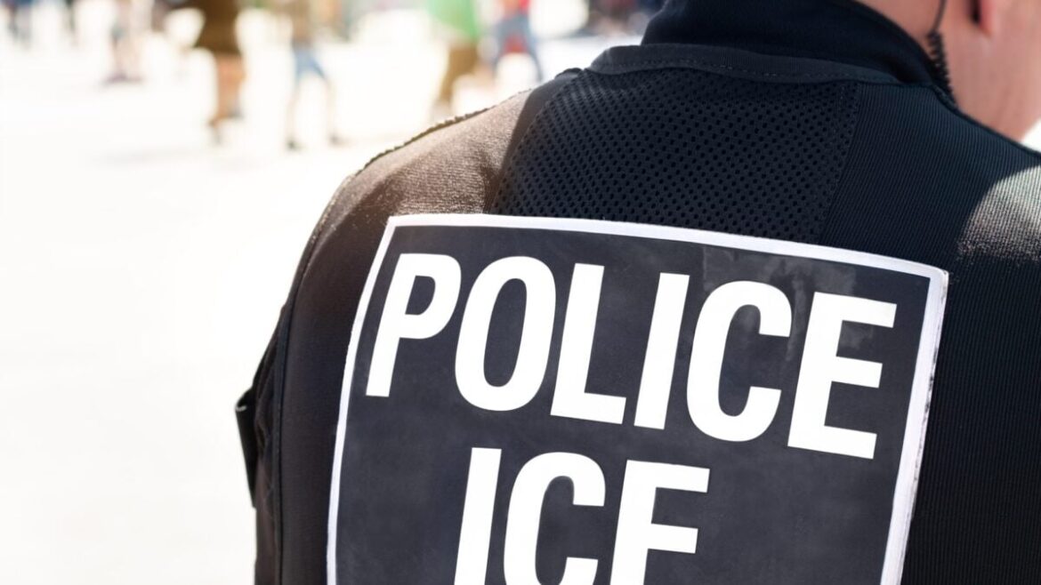 Apple Caves to Trump Pressure, Removes App That Let Immigrants Track ICE Activity