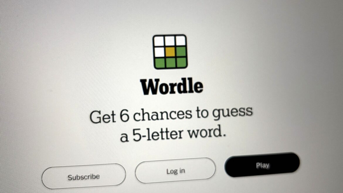 Today's Wordle clues, hints and answer for October 4 #1568